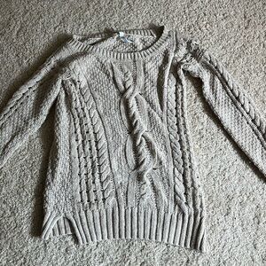 beige sweater, crew neck, comfy